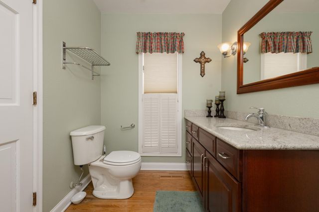 40861 Acorn Drive, Dent, MN 56528