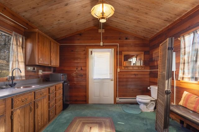 40861 Acorn Drive, Dent, MN 56528