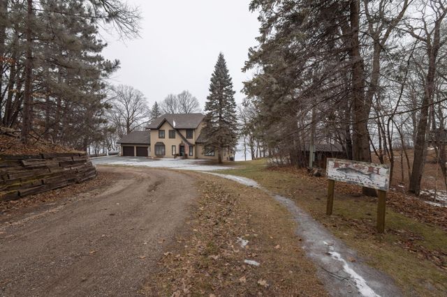 40861 Acorn Drive, Dent, MN 56528