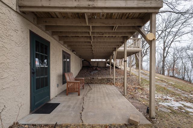 40861 Acorn Drive, Dent, MN 56528