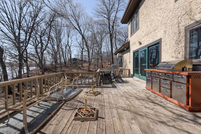 40861 Acorn Drive, Dent, MN 56528