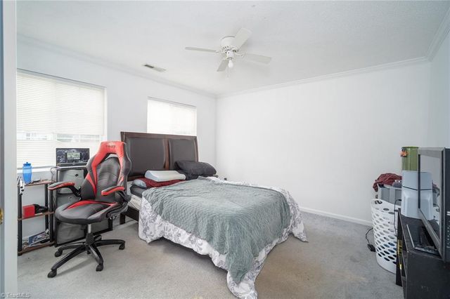 5709 Waterpoint Drive, Browns Summit, NC 27214