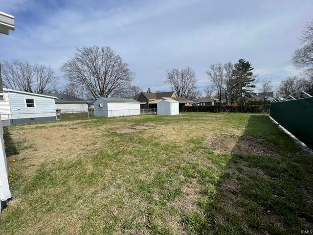 1008 S 14th Street, Vincennes, IN 47591