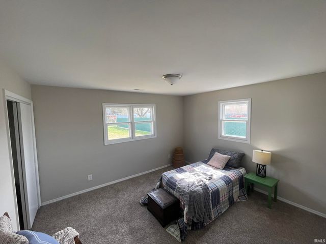 1008 S 14th Street, Vincennes, IN 47591