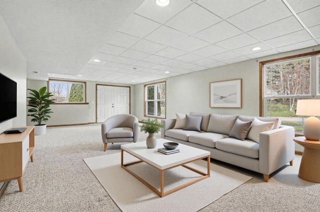 1921 Pineridge, Rutland Twp, MI 49058