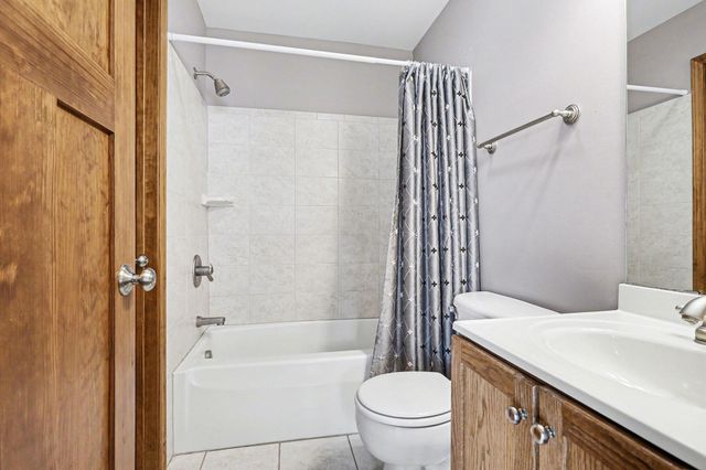 1921 Pineridge, Rutland Twp, MI 49058