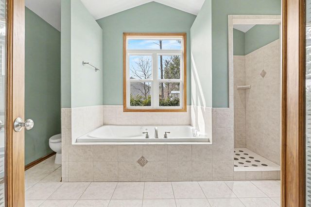 1921 Pineridge, Rutland Twp, MI 49058