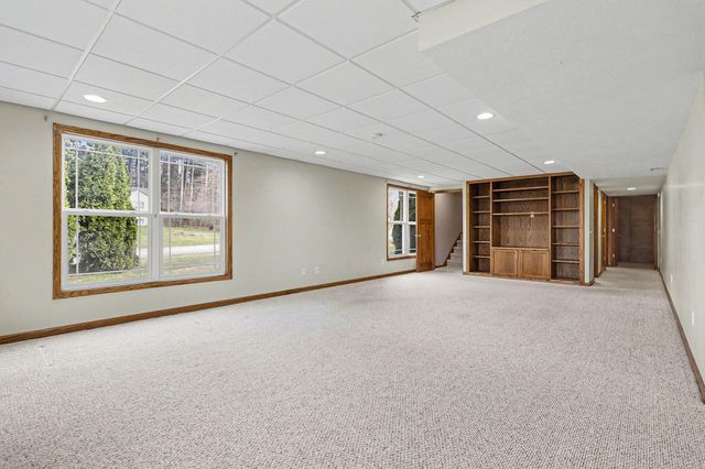 1921 Pineridge, Rutland Twp, MI 49058
