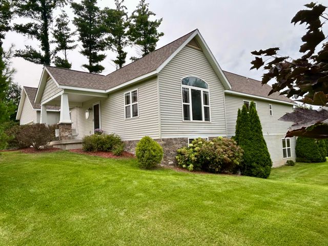 1921 Pineridge, Rutland Twp, MI 49058