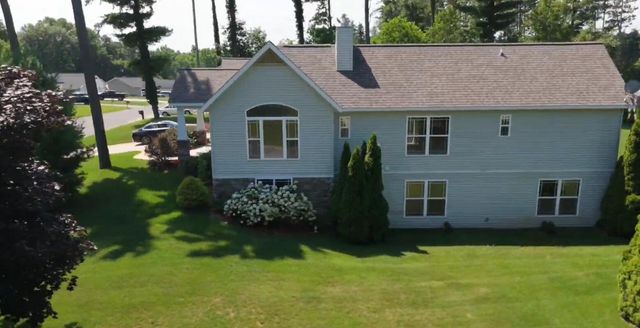 1921 Pineridge, Rutland Twp, MI 49058