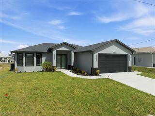 2902 21st ST W, Lehigh Acres, FL 33971