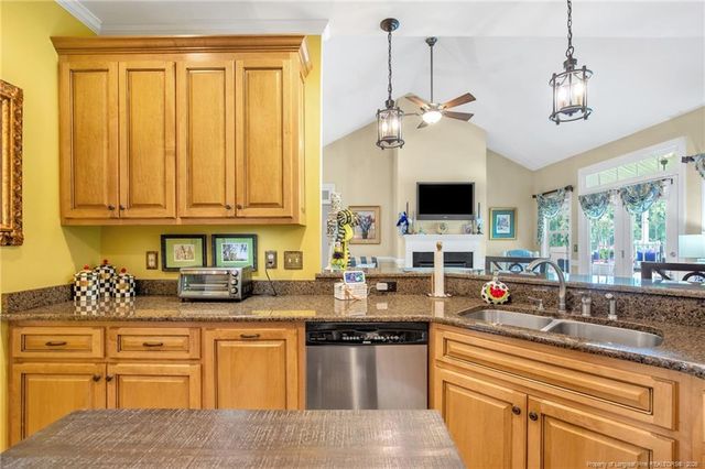 55 Creek Stone Lane, Autryville, NC 28318