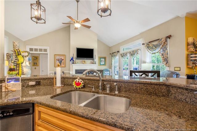 55 Creek Stone Lane, Autryville, NC 28318