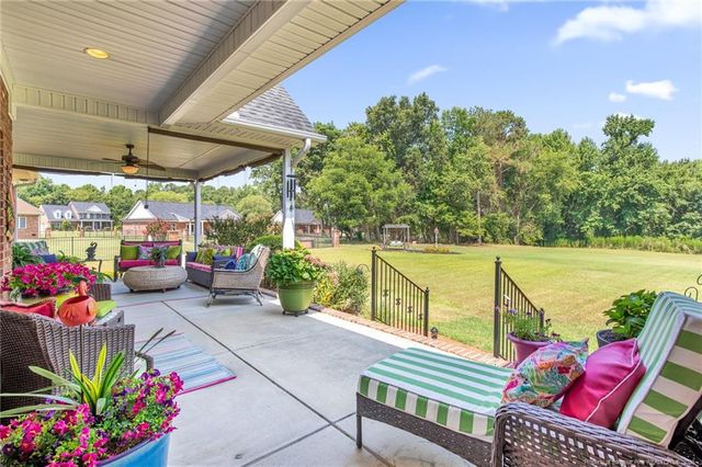 55 Creek Stone Lane, Autryville, NC 28318