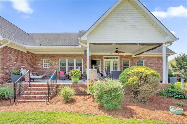 55 Creek Stone Lane, Autryville, NC 28318