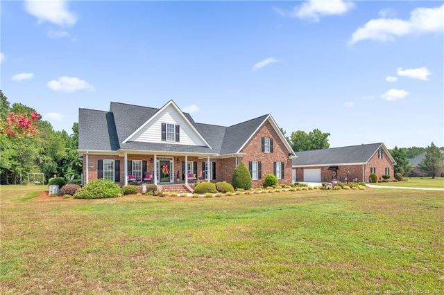 55 Creek Stone Lane, Autryville, NC 28318