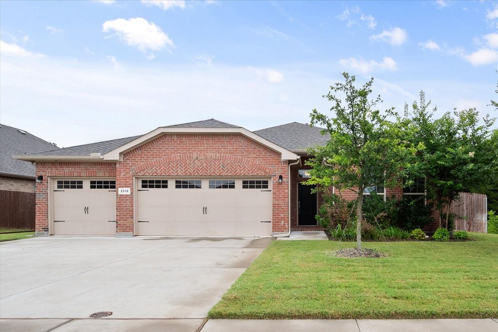 2512 Clayton Street, Glenn Heights, TX 75154 — exterior