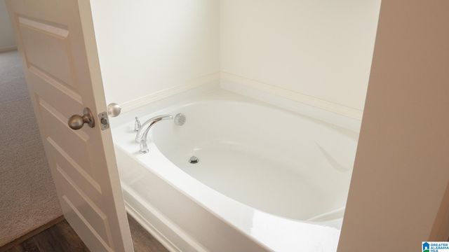 180 ABERDEEN LOOP, Calera, AL 35040