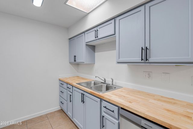 13239 N 99TH Drive, Sun City, AZ 85351