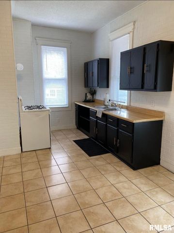 1100 PAYSON Avenue, Quincy, IL 62301