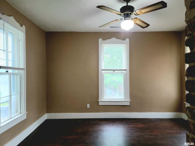 1100 PAYSON Avenue, Quincy, IL 62301