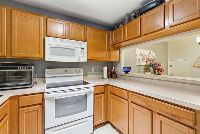 37548 DALIHA TERRACE, Zephyrhills, FL 33542