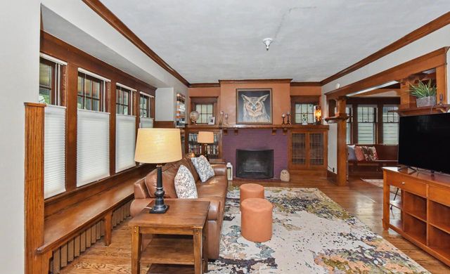 3007 Newhall STREET, Milwaukee, WI 53211