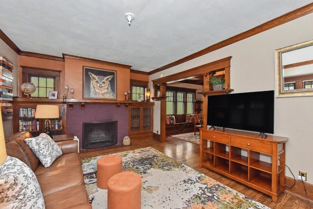 3007 Newhall STREET, Milwaukee, WI 53211