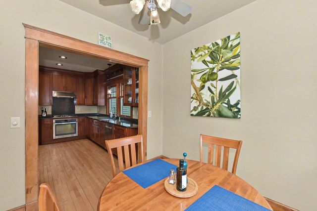 3007 Newhall STREET, Milwaukee, WI 53211
