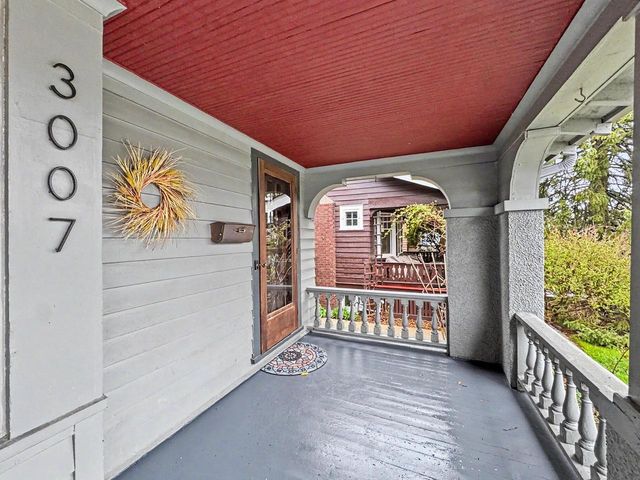 3007 Newhall STREET, Milwaukee, WI 53211