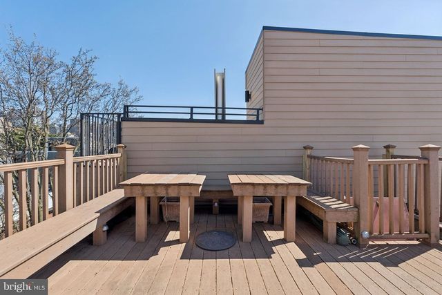 2056 KATER ST, Philadelphia, PA 19146