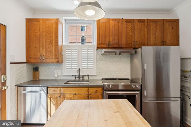 2056 KATER ST, Philadelphia, PA 19146