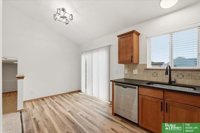 7411 N 108 Avenue, Omaha, NE 68142