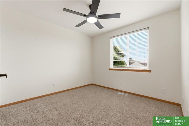 7411 N 108 Avenue, Omaha, NE 68142