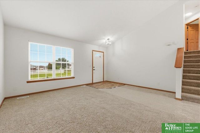 7411 N 108 Avenue, Omaha, NE 68142
