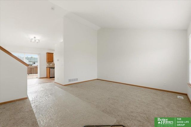 7411 N 108 Avenue, Omaha, NE 68142