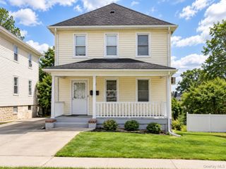 17 Edward Street 1, West Harrison, NY 10604