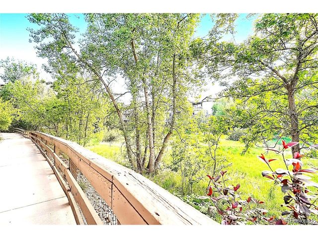 10457 W Hampden Ave 203, Lakewood, CO 80227