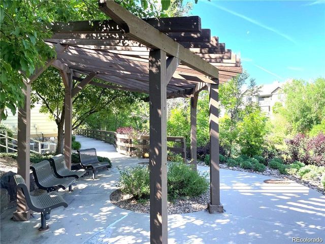 10457 W Hampden Ave 203, Lakewood, CO 80227