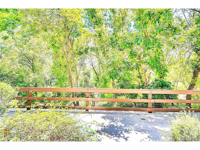 10457 W Hampden Ave 203, Lakewood, CO 80227