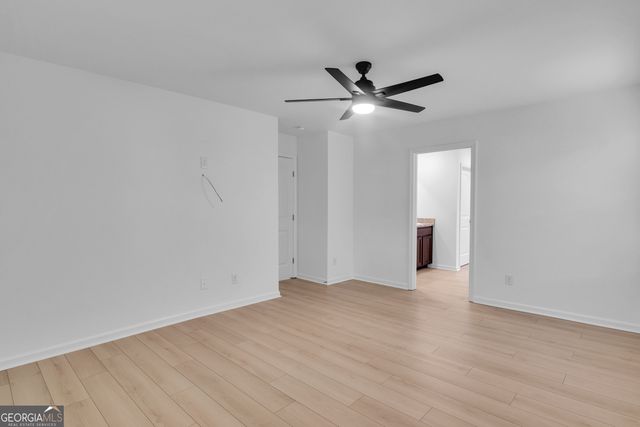 418 Lake Ridge Lane, Fairburn, GA 30213