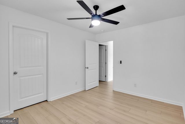 418 Lake Ridge Lane, Fairburn, GA 30213
