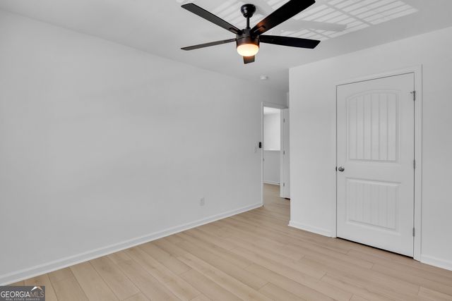 418 Lake Ridge Lane, Fairburn, GA 30213