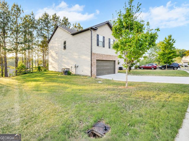 418 Lake Ridge Lane, Fairburn, GA 30213