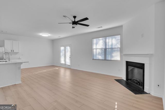 418 Lake Ridge Lane, Fairburn, GA 30213