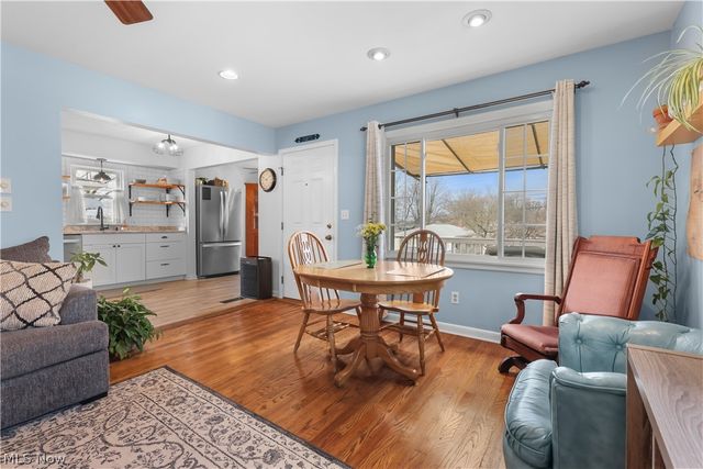 565 Lansing Road, Akron, OH 44312