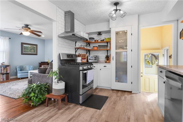 565 Lansing Road, Akron, OH 44312