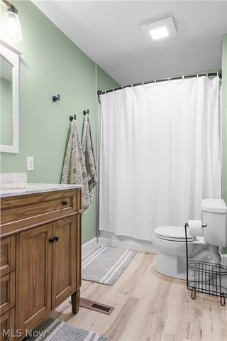 565 Lansing Road, Akron, OH 44312