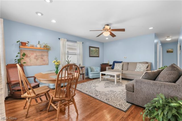 565 Lansing Road, Akron, OH 44312