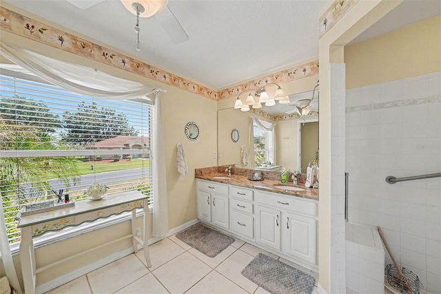 11132 MOSHIE LANE, San Antonio, FL 33576